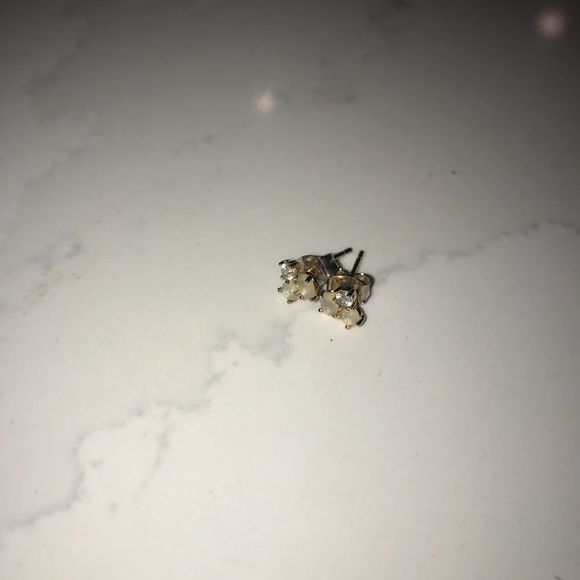 Anthropologie stud earrings - Picture 2 of 4